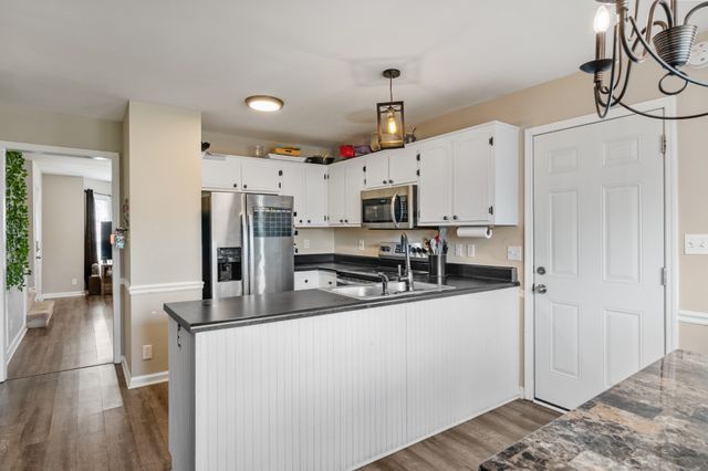 1253 Archwood Dr, Clarksville, TN 37042