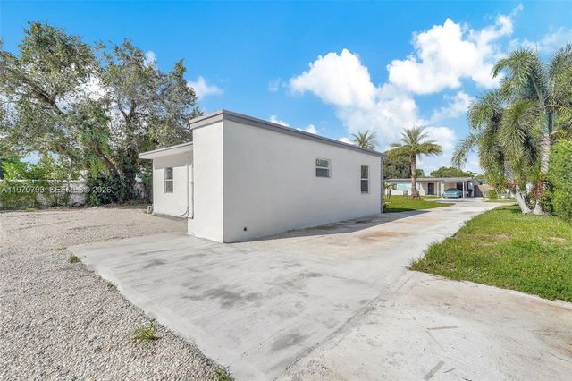 15955 NW 21st Ave, Miami Gardens, FL 33054