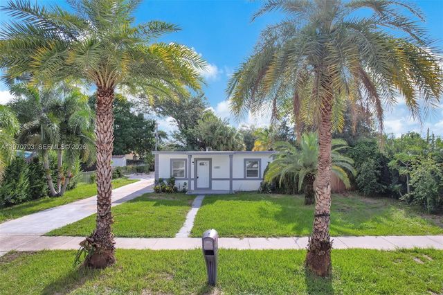 15955 NW 21st Ave, Miami Gardens, FL 33054