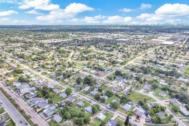 15955 NW 21st Ave, Miami Gardens, FL 33054