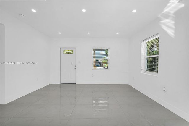 15955 NW 21st Ave, Miami Gardens, FL 33054