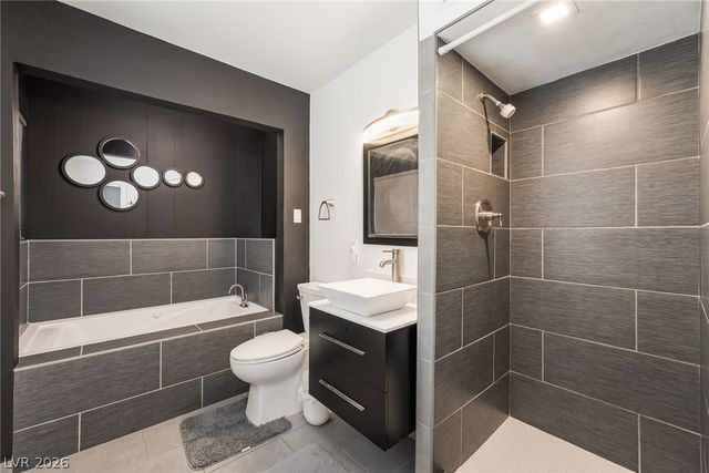 6101 Chelsea Circle, Las Vegas, NV 89107