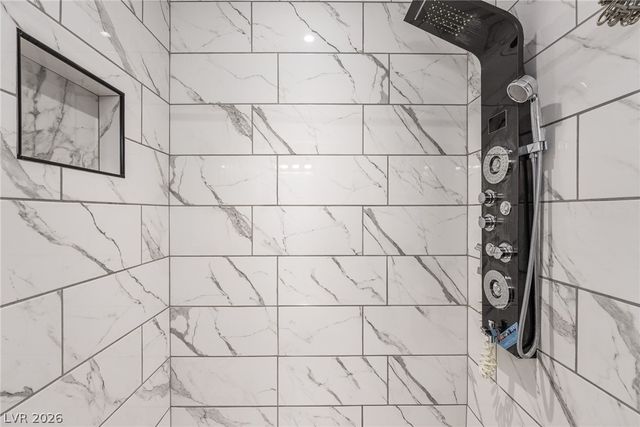 6101 Chelsea Circle, Las Vegas, NV 89107