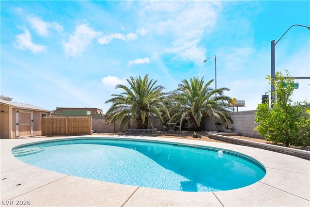 6101 Chelsea Circle, Las Vegas, NV 89107