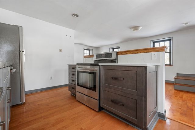 2294 Providence Rd, Northbridge, MA 01534