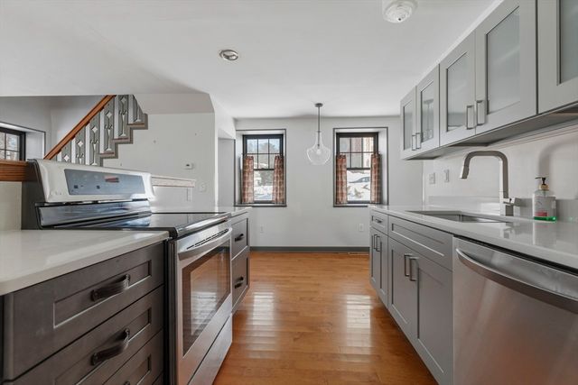 2294 Providence Rd, Northbridge, MA 01534