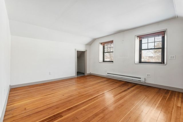 2294 Providence Rd, Northbridge, MA 01534