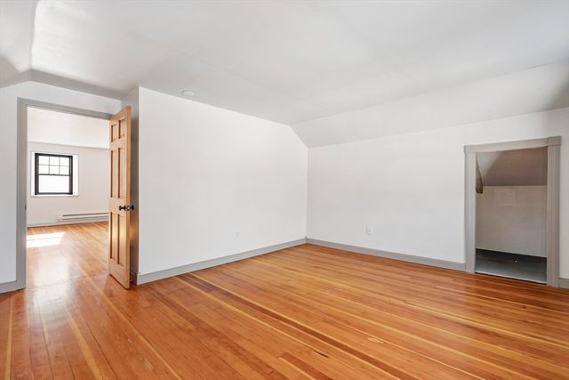 2294 Providence Rd, Northbridge, MA 01534