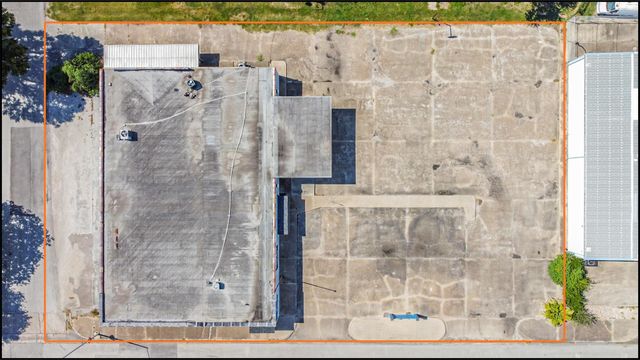 130 S 4th Street 1, La Porte, TX 77571