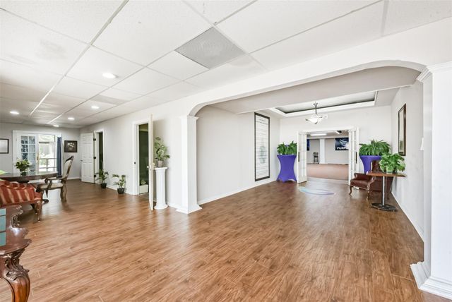 130 S 4th Street 1, La Porte, TX 77571