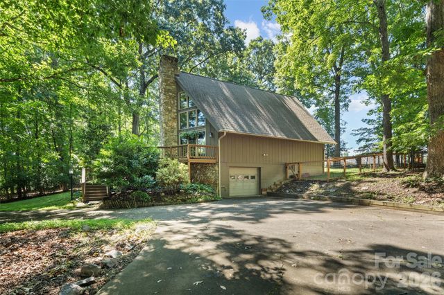 55 Overlook Drive, Candler, NC 28715