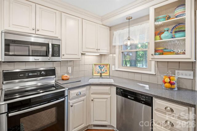 55 Overlook Drive, Candler, NC 28715