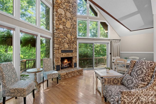 55 Overlook Drive, Candler, NC 28715