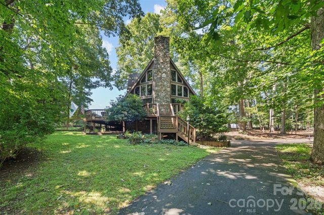 55 Overlook Drive, Candler, NC 28715