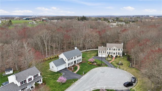 52 Hummingbird Lane, Cranston, RI 02921