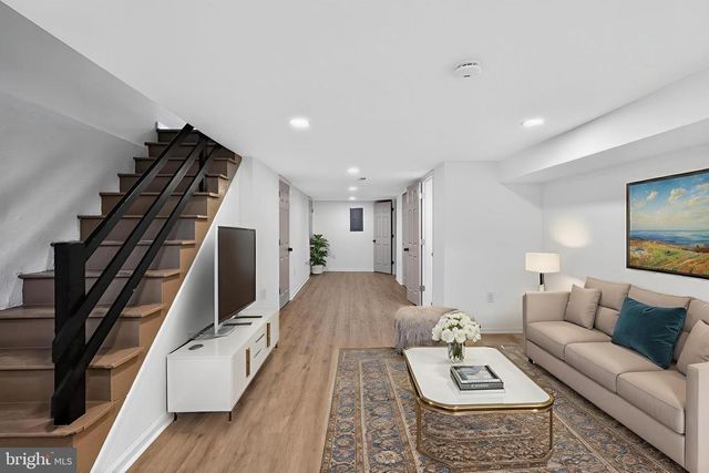 1087 TAYLOR DR, Folcroft, PA 19032