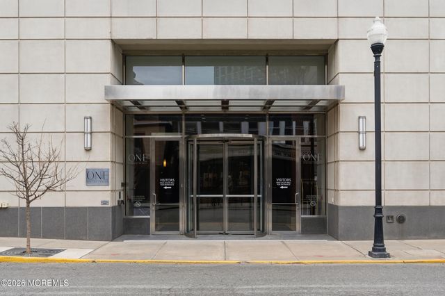 1 Spring Street 2104, New Brunswick, NJ 08901