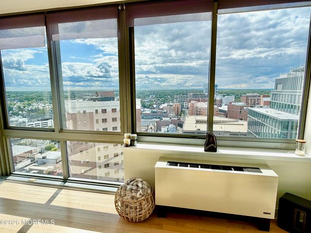 1 Spring Street 2104, New Brunswick, NJ 08901