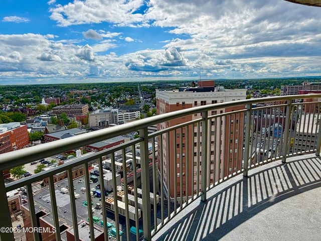 1 Spring Street 2104, New Brunswick, NJ 08901