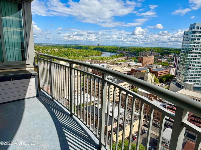 1 Spring Street 2104, New Brunswick, NJ 08901