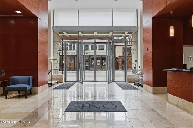 1 Spring Street 2104, New Brunswick, NJ 08901