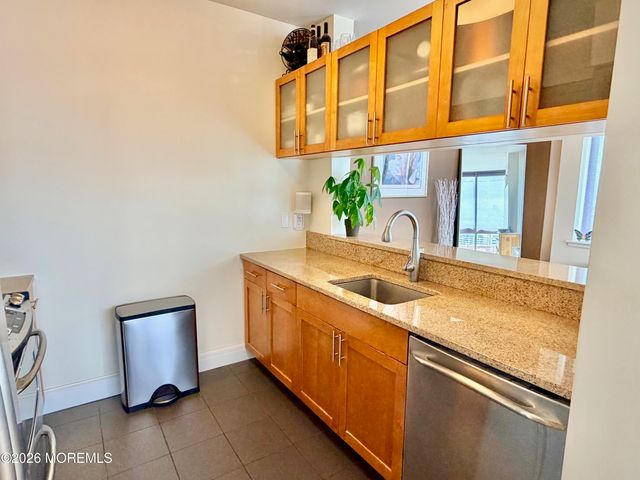 1 Spring Street 2104, New Brunswick, NJ 08901