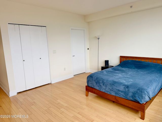 1 Spring Street 2104, New Brunswick, NJ 08901
