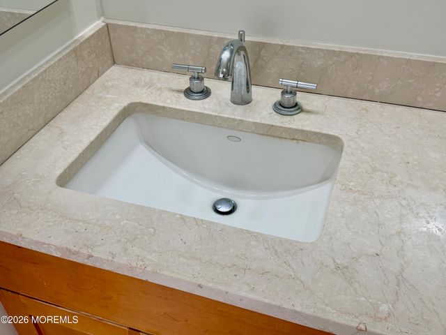 1 Spring Street 2104, New Brunswick, NJ 08901