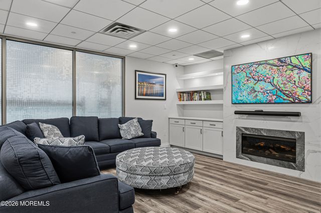 1 Spring Street 2104, New Brunswick, NJ 08901