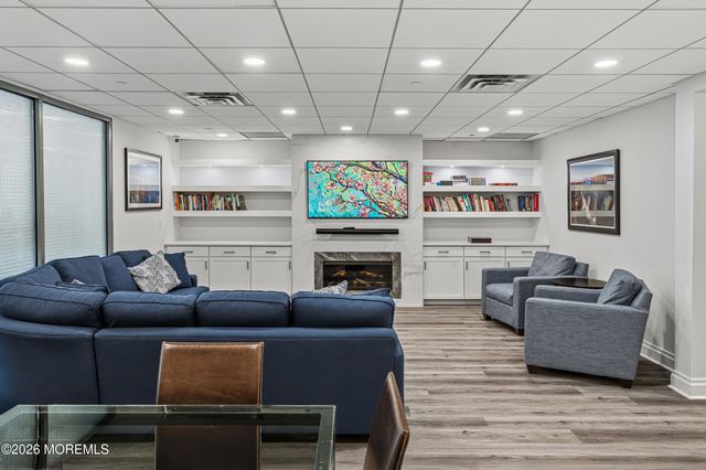 1 Spring Street 2104, New Brunswick, NJ 08901