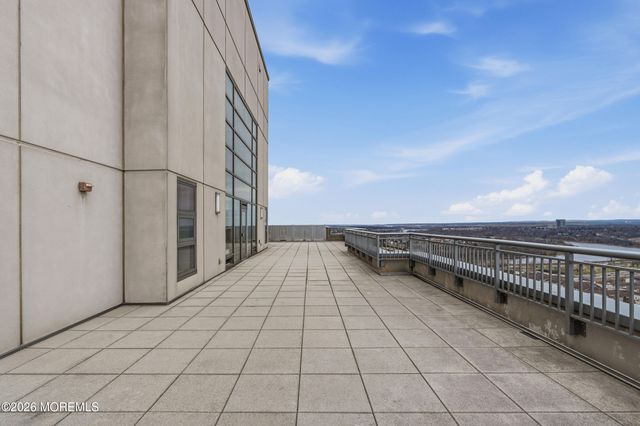 1 Spring Street 2104, New Brunswick, NJ 08901