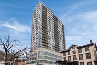 1 Spring Street 2104, New Brunswick, NJ 08901