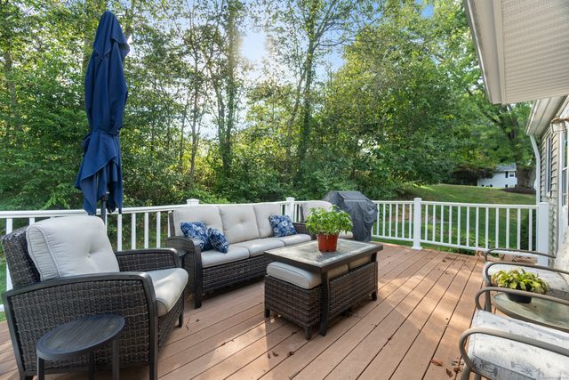 23 Jodi Drive, Wallingford, CT 06492