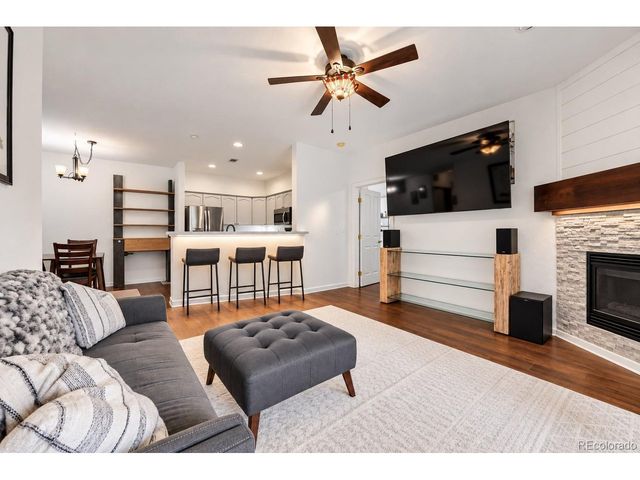 8358 S Independence Cir 105, Littleton, CO 80128