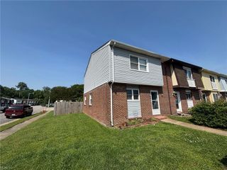 601 Charles CT, Virginia Beach, VA 23462
