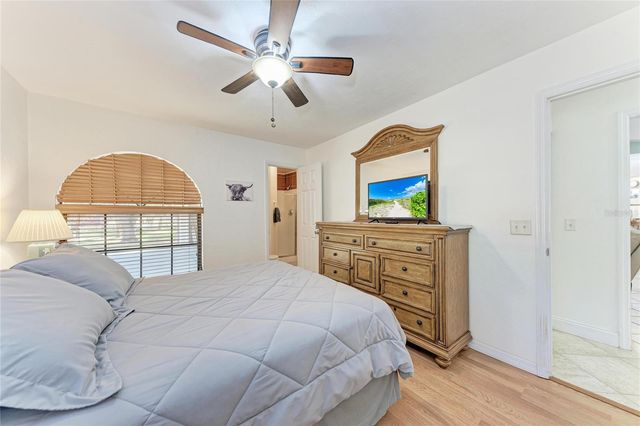 850 PALM VIEW WAY, Sarasota, FL 34240