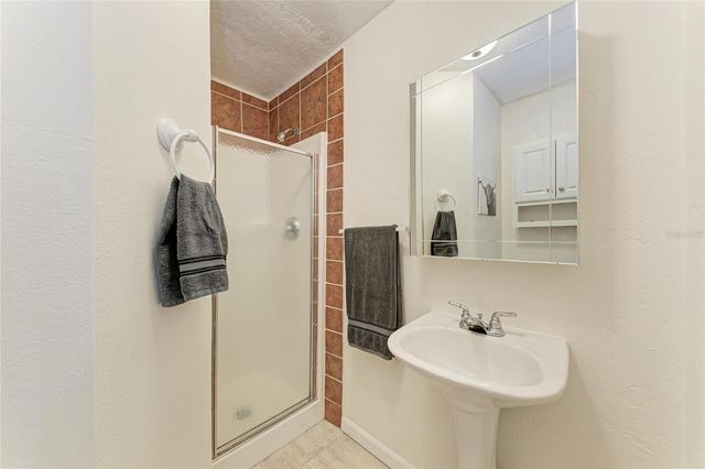 850 PALM VIEW WAY, Sarasota, FL 34240