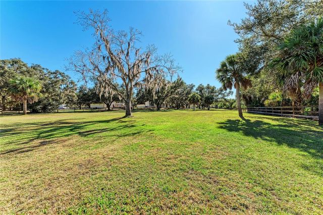 850 PALM VIEW WAY, Sarasota, FL 34240