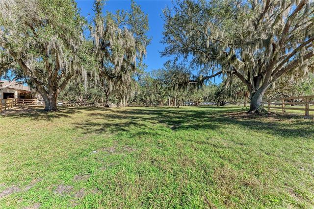 850 PALM VIEW WAY, Sarasota, FL 34240