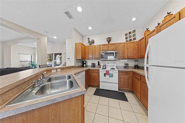 114 SUMMER PLACE LOOP, Clermont, FL 34714