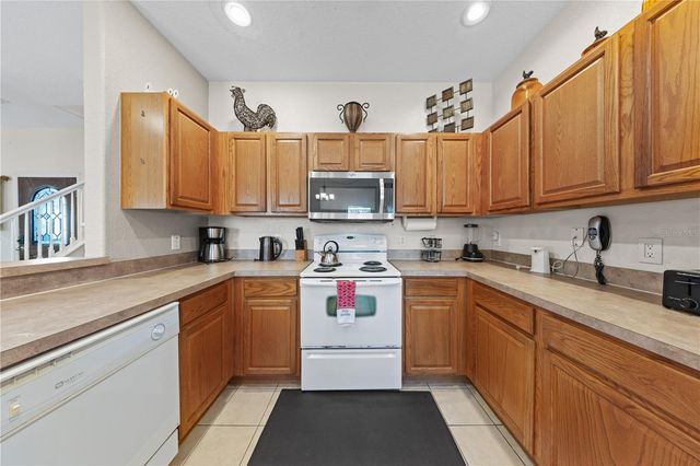 114 SUMMER PLACE LOOP, Clermont, FL 34714