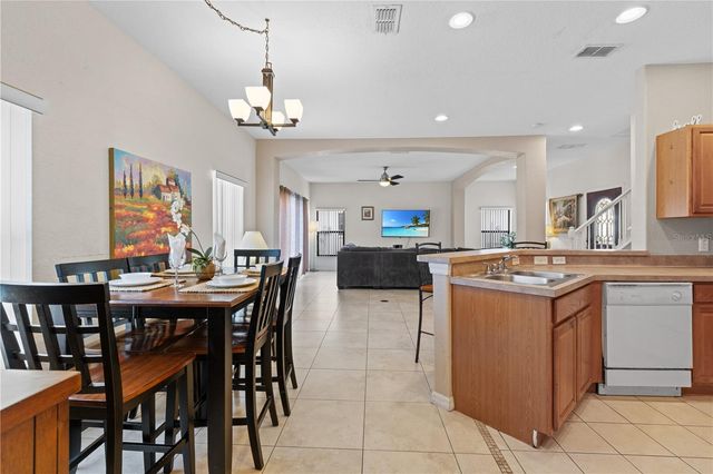 114 SUMMER PLACE LOOP, Clermont, FL 34714