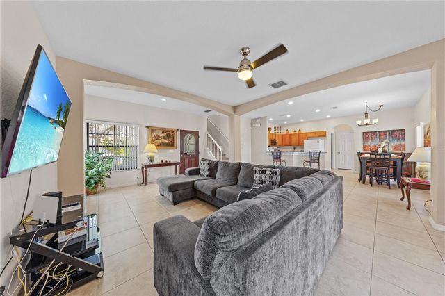 114 SUMMER PLACE LOOP, Clermont, FL 34714