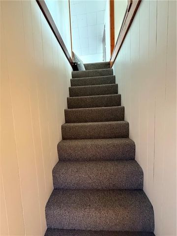 352 N 32nd Street, Kansas City, KS 66102