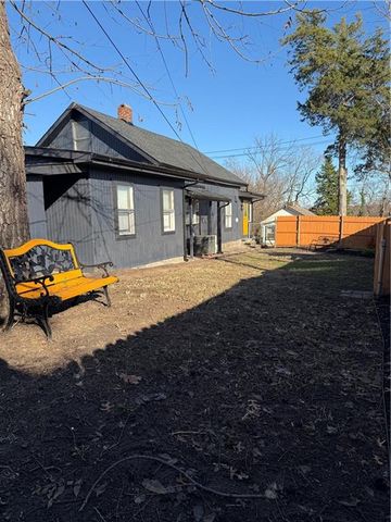 352 N 32nd Street, Kansas City, KS 66102