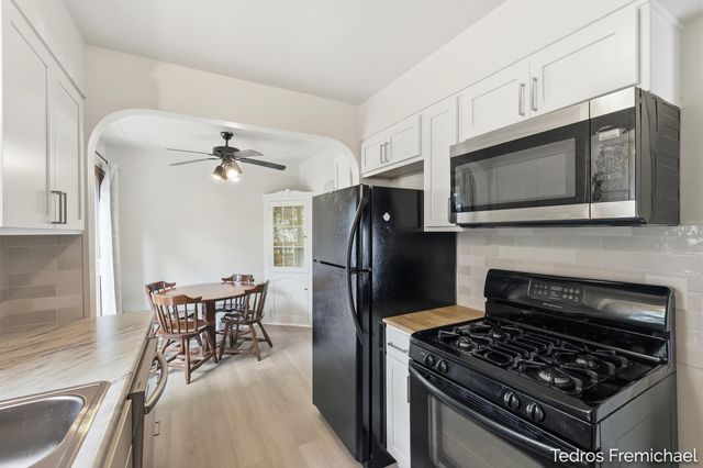 3372 Evert Street NW, Grand Rapids, MI 49534