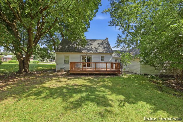 3372 Evert Street NW, Grand Rapids, MI 49534