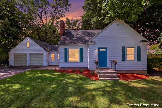 3372 Evert Street NW, Grand Rapids, MI 49534