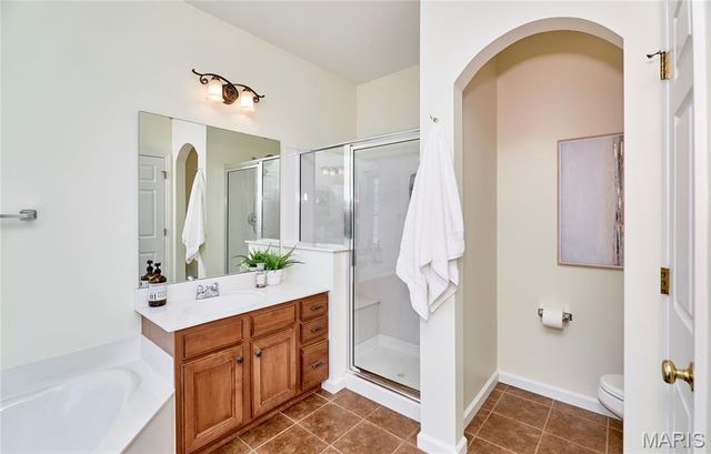 608 Geiser Brook Court, Lake St Louis, MO 63367