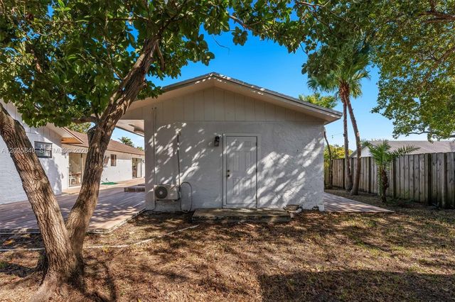 12900 SW 189th St, Miami, FL 33177
